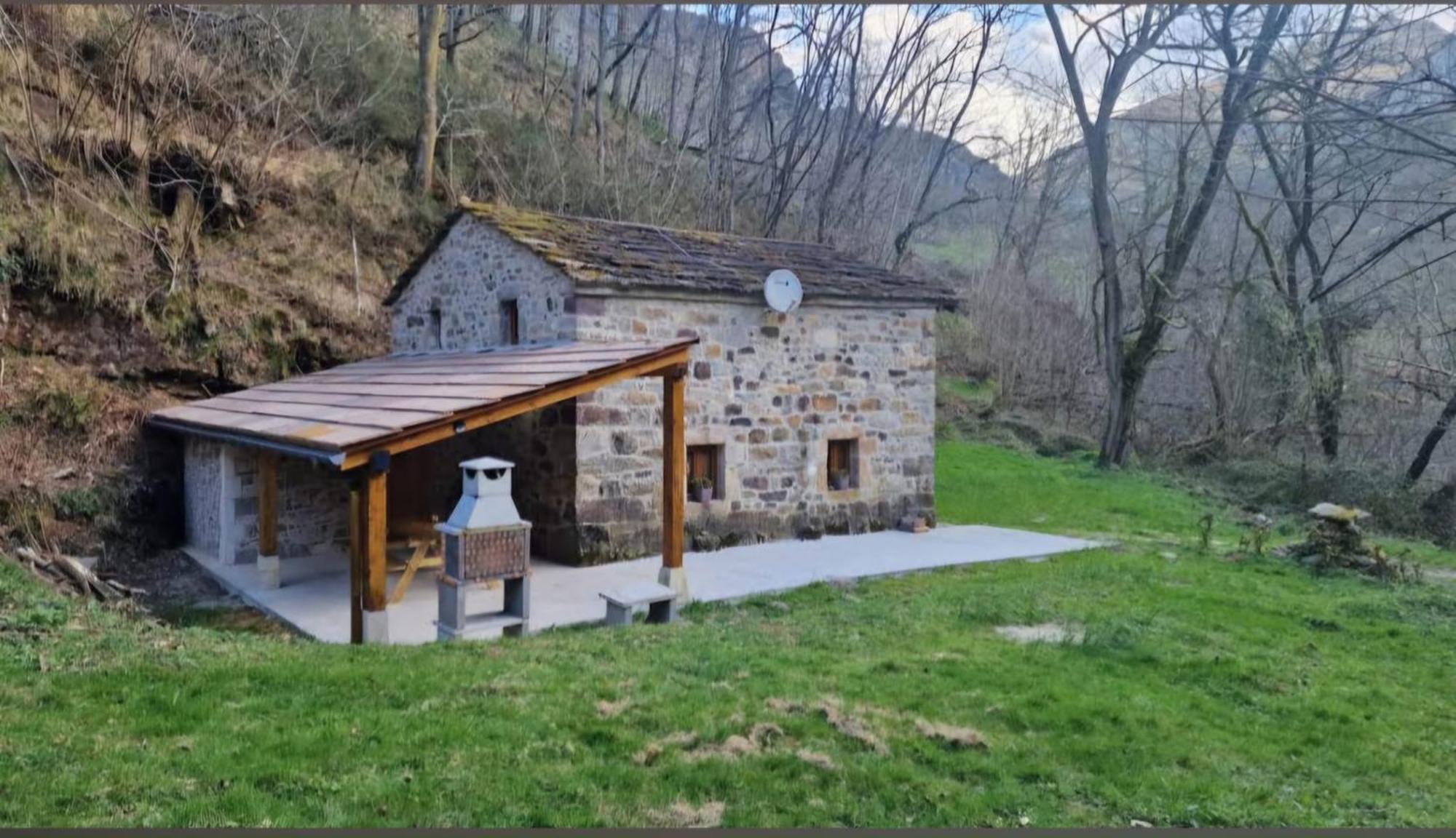 La Cabana Del Rio San Roque de Ríomiera Eksteriør bilde
